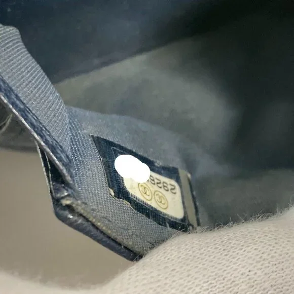 CHANEL Pink Caviar Leather Logo Pochette Shoulder Bag - Picture 11 of 14